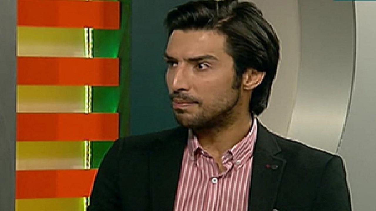 سید صالحی: پرسپولیس در خط حمله اش دچار تزلزل شده است/ جدال بین هافبک ها را در بازی تراکتور و سپاهان شاهد هستیم