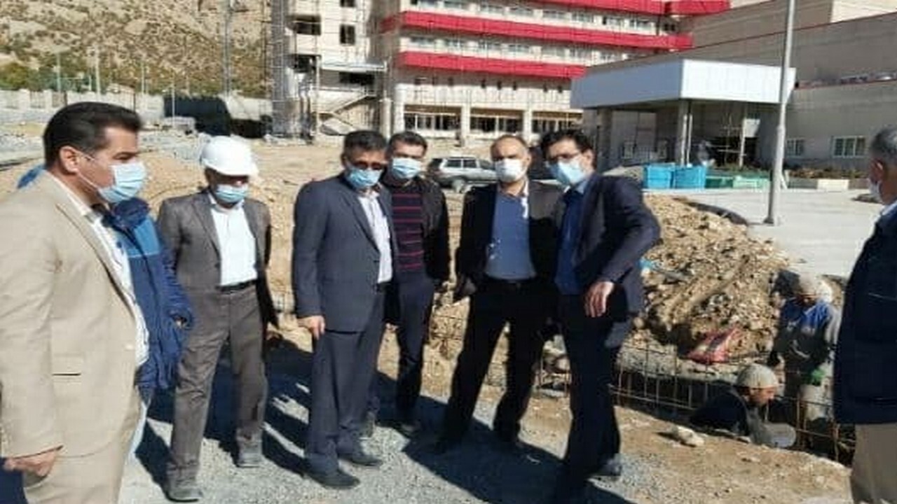 بازدید رئیس دانشگاه علوم پزشکی ایلام از بیمارستان ٣٧٦ تختخوابی ایلام