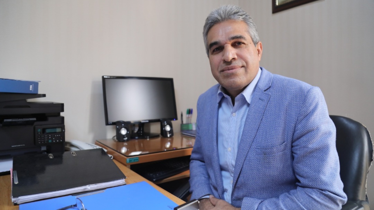 فغانپور: بحث بازنشستگی در فدراسیون فوتبال مطرح نیست/ فیفا متوجه شود، فوتبال ایران قطعا تعلیق می‌شود