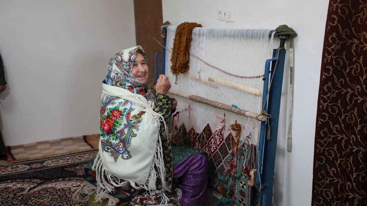 ۵۰ درصد تعهد اشتغال در بخش صنایع دستی اردبیل تحقق یافت