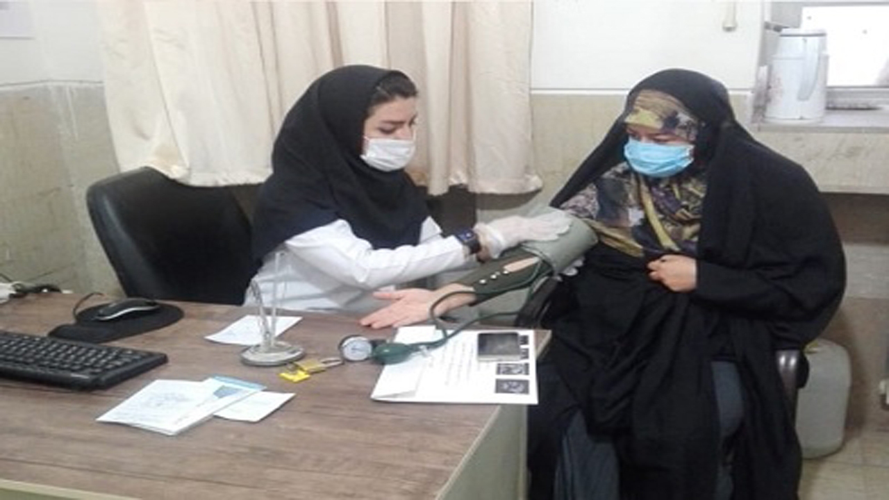 ارائه خدمات سفیران سلامت در مرودشت
