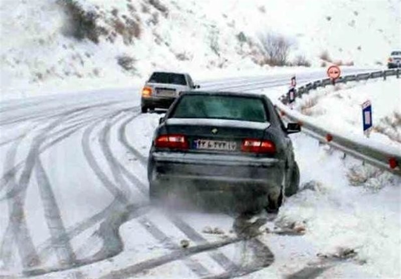 رانندگان مراقب لغزندگی جاده&zwnj;ها باشند