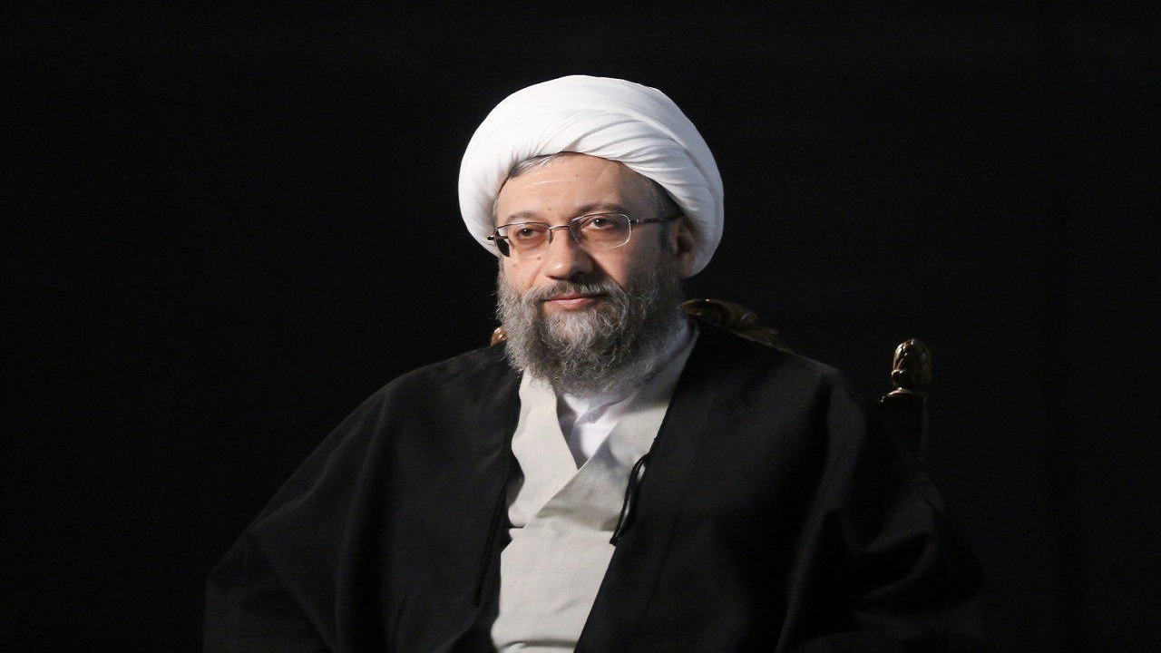 آیت الله آملی لاریجانی: شهید فخری زاده برای ارتقای توان دفاعی کشور موثر بوده است