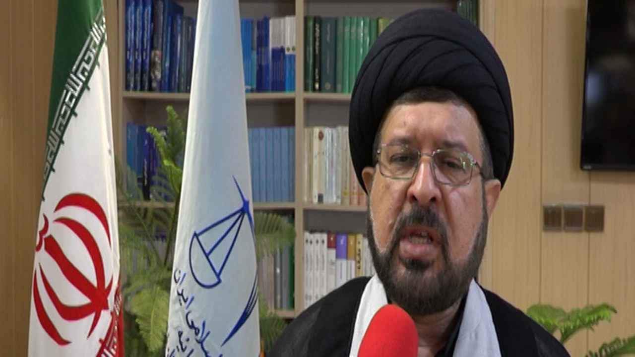 فساد خط قرمز دستگاه قضایی است