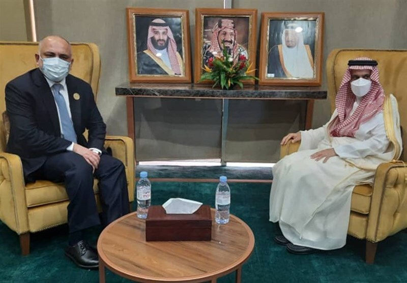 گفتگوی وزرای خارجه افغانستان و عربستان درباره روند صلح