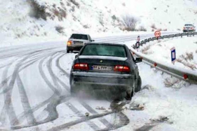 جاده‌های آذربایجان‌شرقی لغزنده است