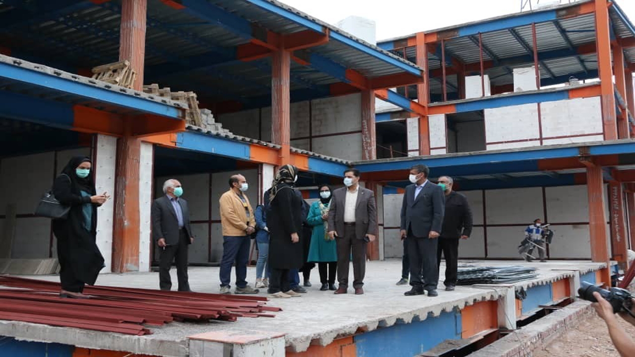 مشارکت شهرداری کرمان و خیران در ساخت مجتمع آموزشی