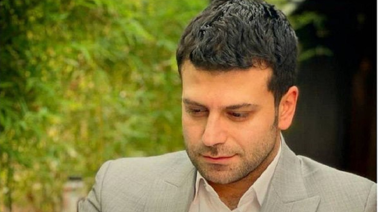 حقیقتی که روزبه حصاری پس از سال‌ها متوجه شد/ ماجرای جعل اسکناس با تراکتور رینگ اسپرت!