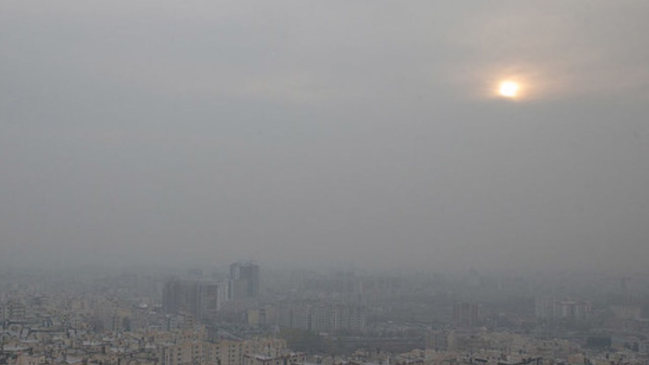 آسمان زنجان غبارآلود می شود