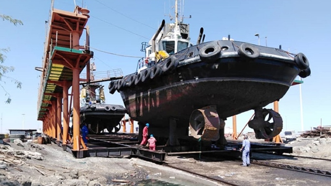 پایان تعمیرات اساسی  یدک کش خلیج فارس چهار