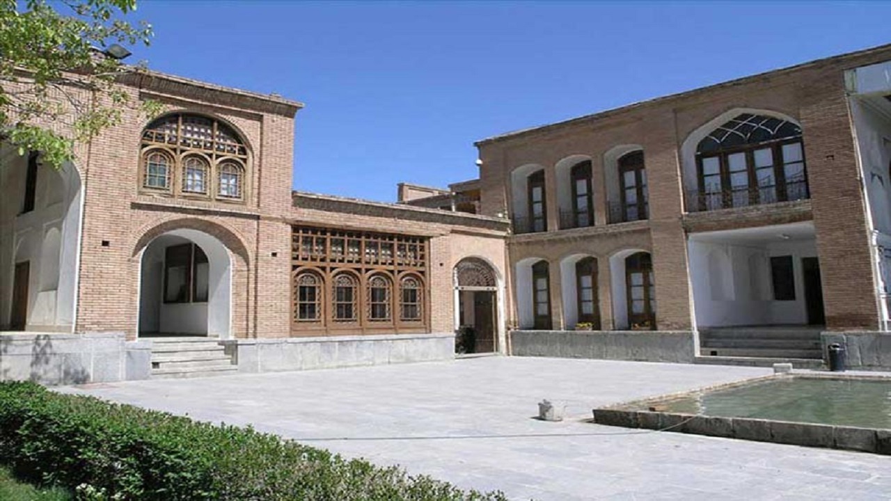 بازدید ۷۳۹ هزار نفر از اماکن تاریخی و گردشگری کردستان