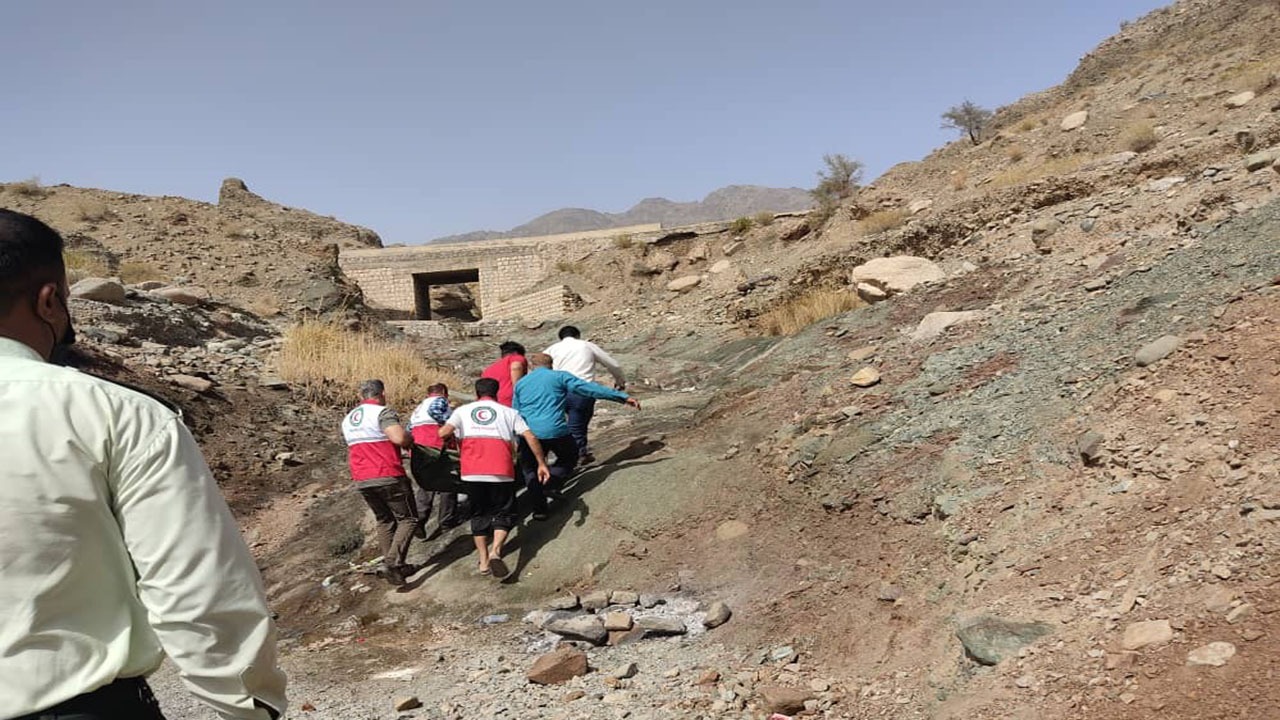 خروج پیکر بی جان جوان زرندی از رودخانه هلیل رود