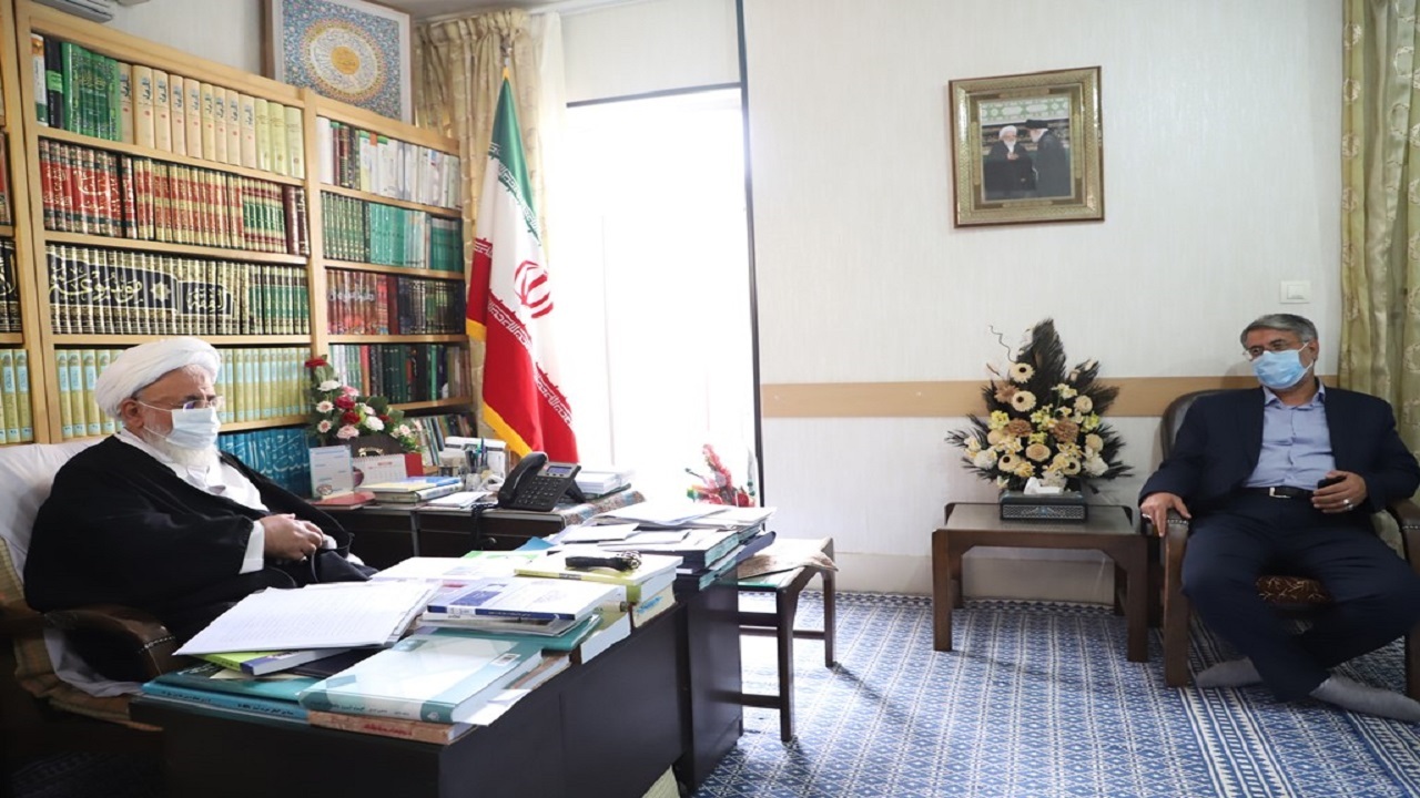 تلاش دستگاه قضا برای تحقق شعار سال