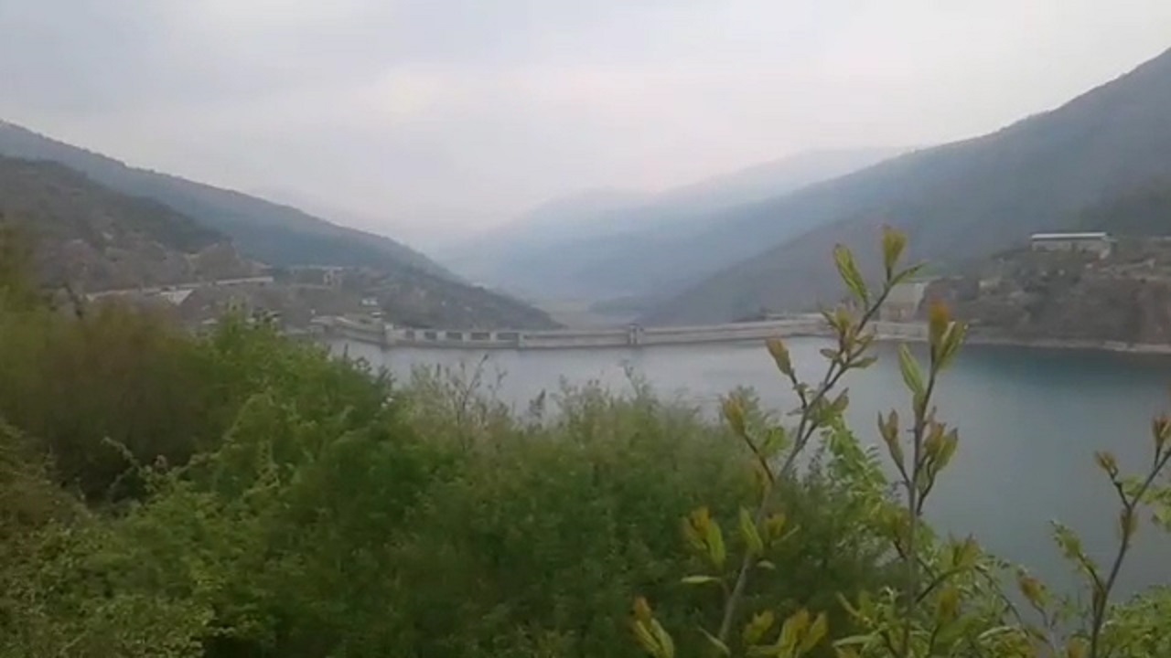 طبیعت بکر و زیبای سدشهید رجایی در ساری + فیلم