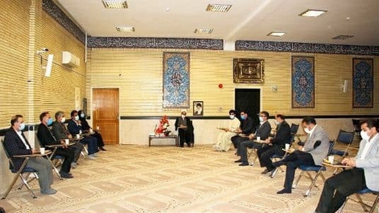 قدردان ایثار و فداکاری‌های کادر درمان هستیم