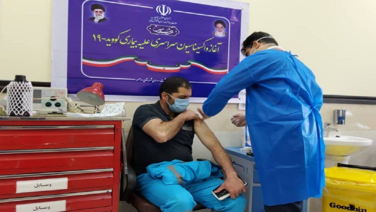 واکسینه شدن نیمی از پاکبانان دو شهر