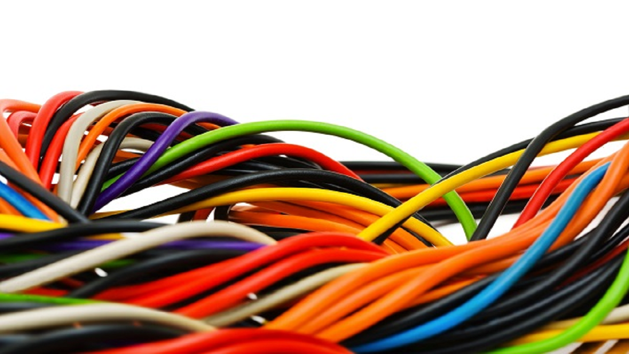 سوزاندن سیم و کابل برق، دست سارق را رو کرد