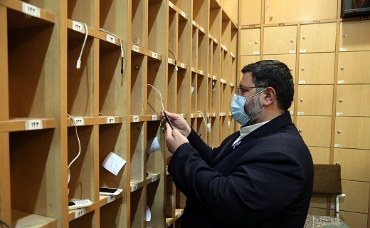 استقبال زائران بانوی کرامت از دفاتر شارژ تلفن همراه +تصاویر
