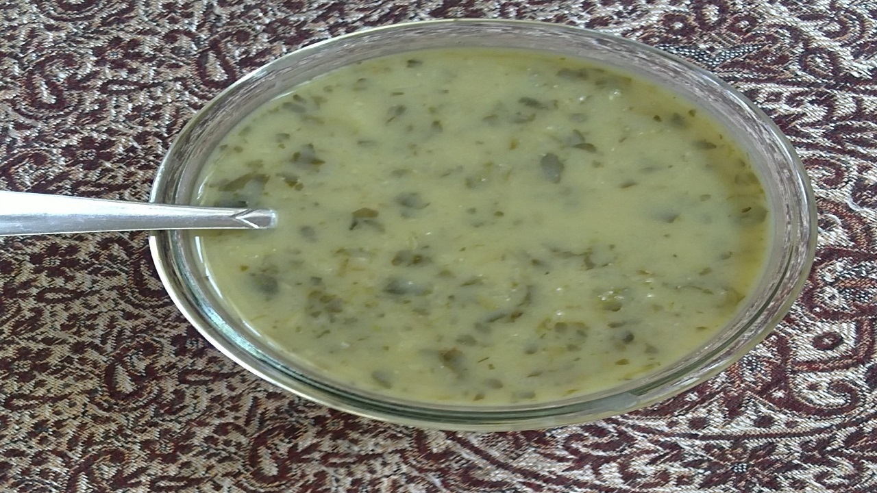 آموزش آشپزی؛ از زاتزیکی ماست و خیار یونانی و برنج سرخ شده با طعمی خاص تا کیک پنیری شکلاتی خوشمزه + تصاویر
