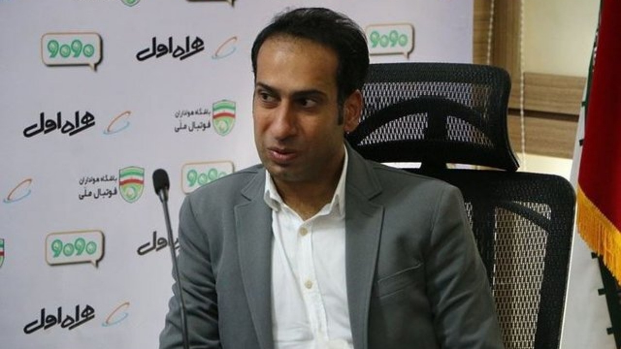هاشم زاده: هر ۲ تیم فوتسال فرش آرا و گیتی پسند بازی زیبایی به نمایش گذاشتند