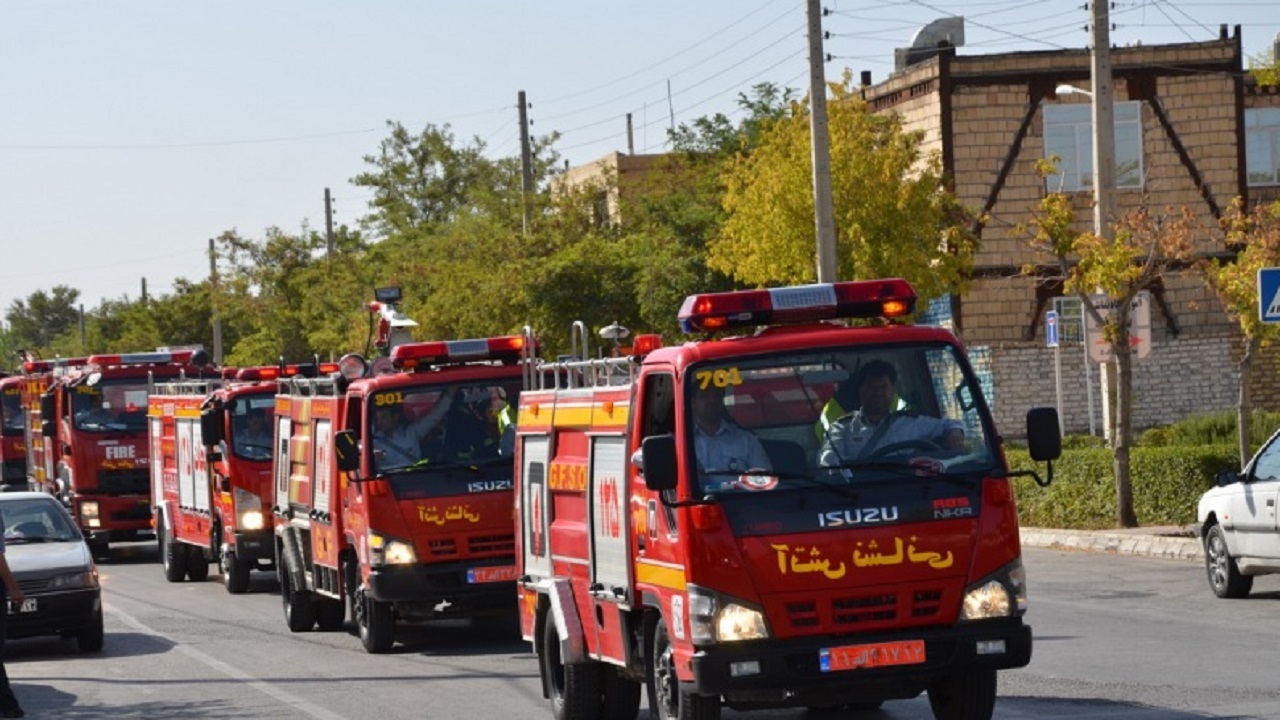 آماده باش آتش نشانان مشهدی در روز طبیعت
