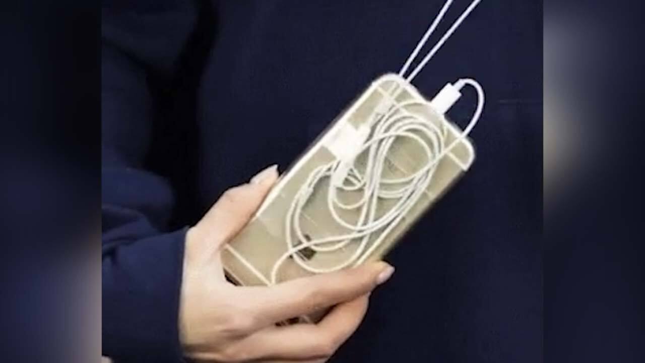 راه آسان برای نگهداری و استفاده از هندزفری + فیلم