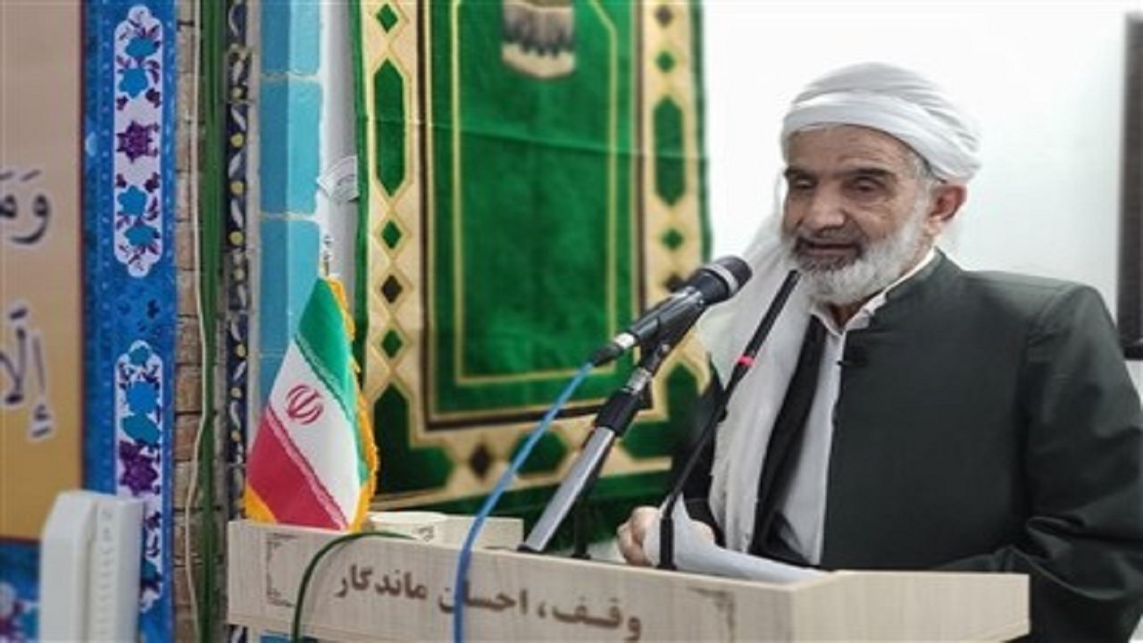 مسوولان در راستای تحقق شعارسال گام بردارند