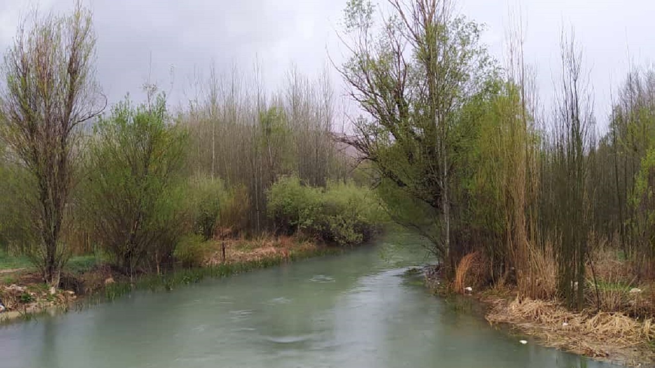 تصاویری زیبا از طبیعت بهاری در روستای ده چشمه