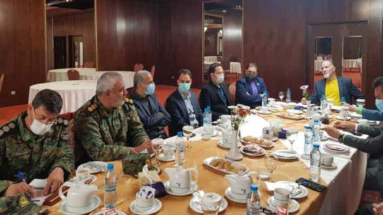 نشست هماهنگی بازی پدیده - پرسپولیس برگزار شد