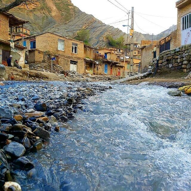 چرم&zwnj;کهنه؛ روستایی برای مشتاقان کوهنوردی