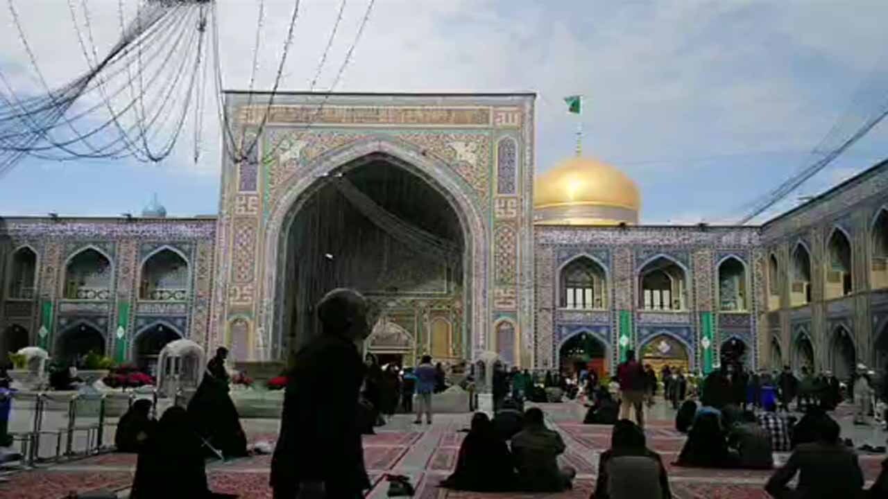 حال و هوای حرم رضوی در روزهای کرونایی + فیلم