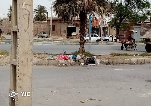 شهرستان کارون در زباله&zwnj;ها مدفون شد/ شهروندان آستین بالا زدند