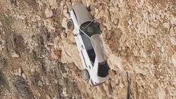 نجات معجزه آسا پس از سقوط از گردنه چری