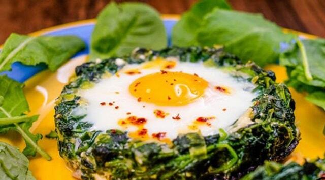 طرز تهیه خورش اسپناساک مقوی و خوشمزه به روش اصیل مازندرانی