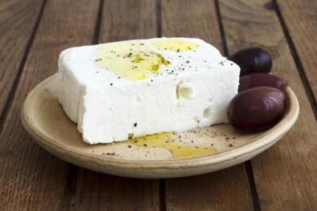 طرز تهیه پنیر خانگی سالم و خوشمزه و پنیر لیقوان به چند روش مختلف
