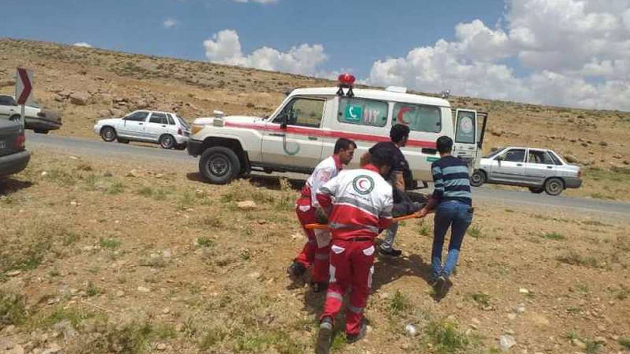 نوروز هلال احمر فارس به ۲۷۴ حادثه دیده امدادرسانی کرد