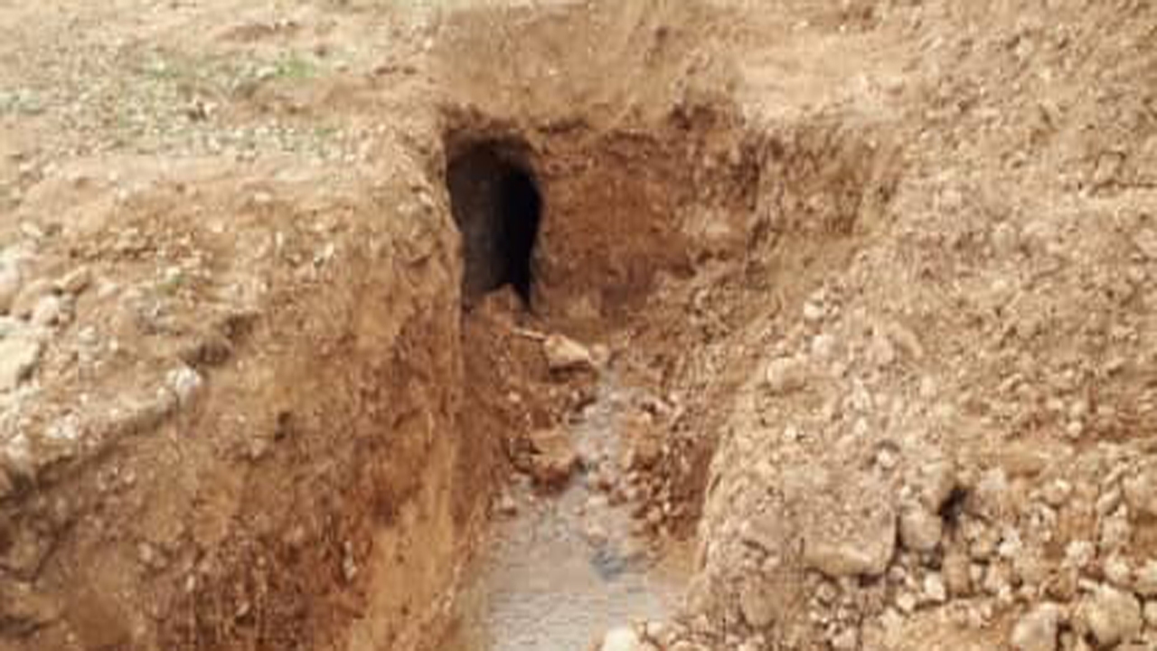 مرمت قنات در روستای علی آباد فرمشکان کوار