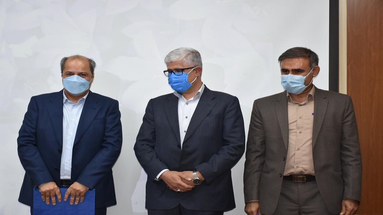 آیین تکریم و معارفه معاون بهداشت دانشکده علوم پزشکی آبادان