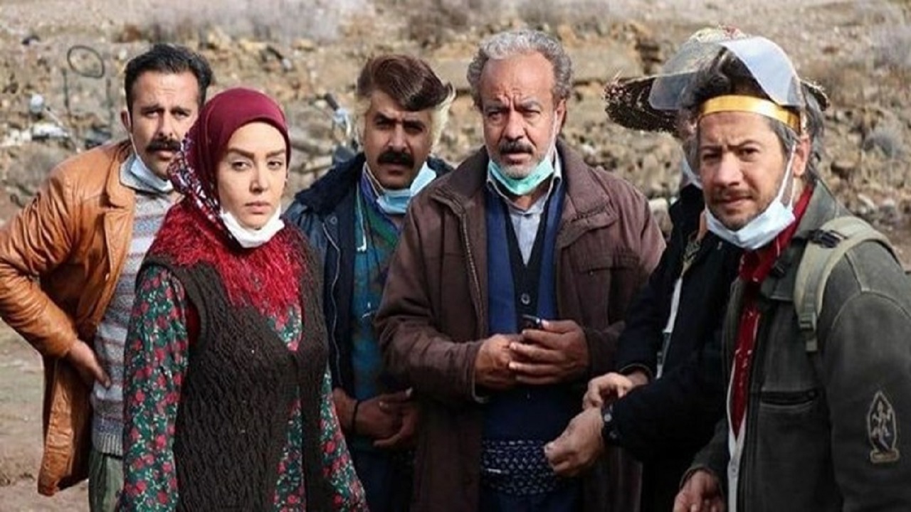 تهیه‌کننده «نون خ ۳»: سعی کردیم به توصیه رهبری مؤدبانه شوخی کنیم