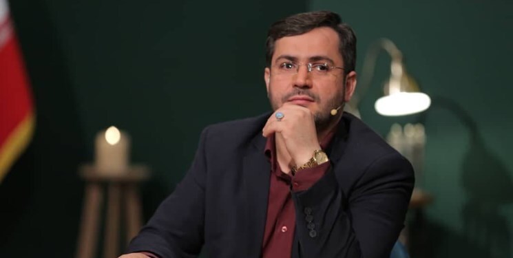 ۸۵ درصد تولید مرغ ما وابسته به خارج است/ تا زمانی که خارجی‌ها در کشور هستند به ما اجازه پیشرفت نمی‌دهند