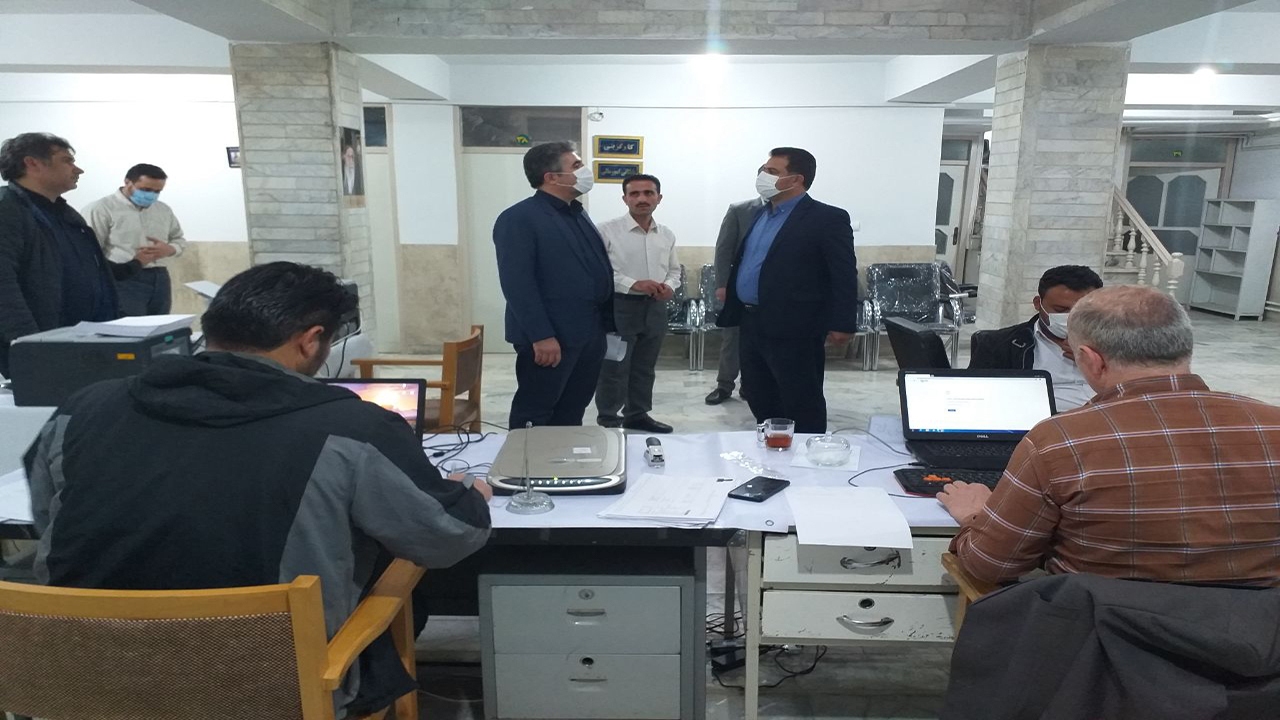 بازدید فرماندار مهاباد از ستاد انتخابات شورای روستایی