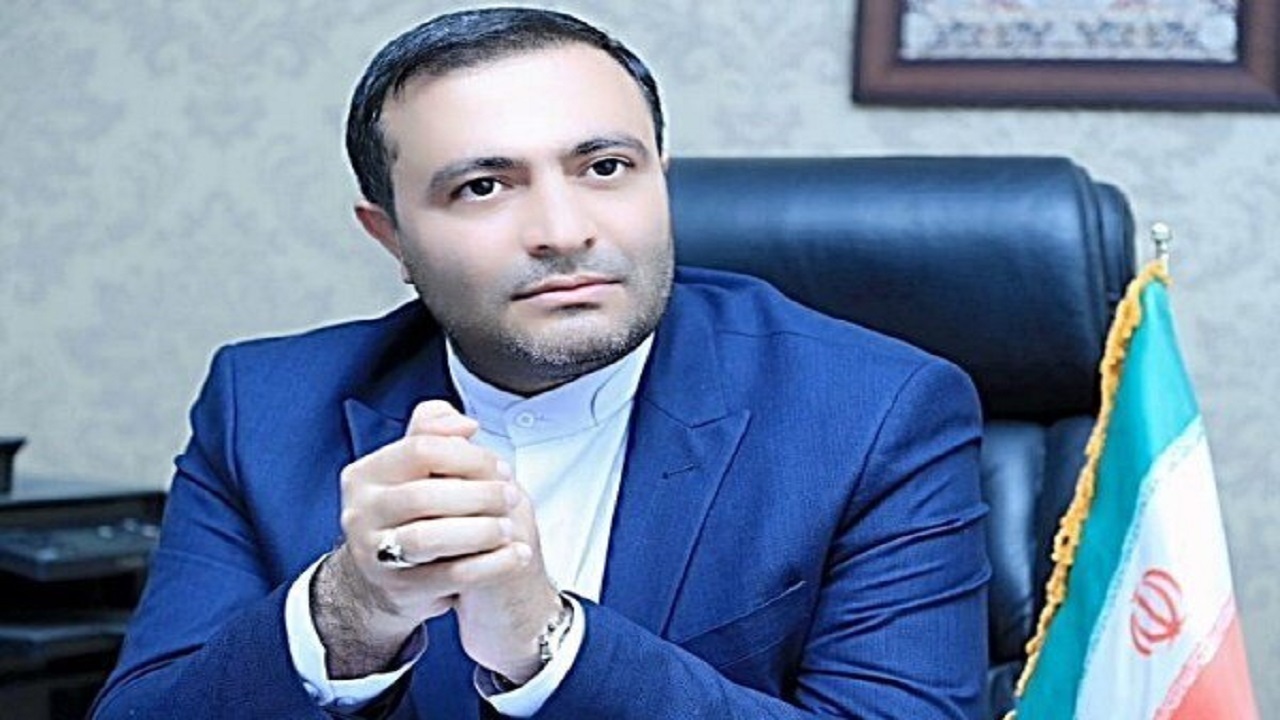 وزارت نفت مخالف کاهش نرخ خوراک پالایشگاهی‌ها