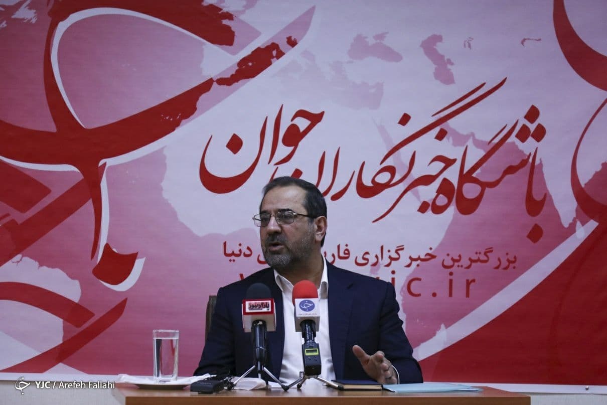 دیداری با احمدی‌نژاد نداشتم/ مسکن مهر ابداع من بود/ ۱/۵ میلیون نفر را صاحب‌خانه کردیم