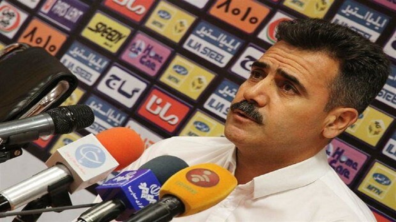 مخالفت باشگاه صنعت‌نفت آبادان با استعفای سرمربی خود