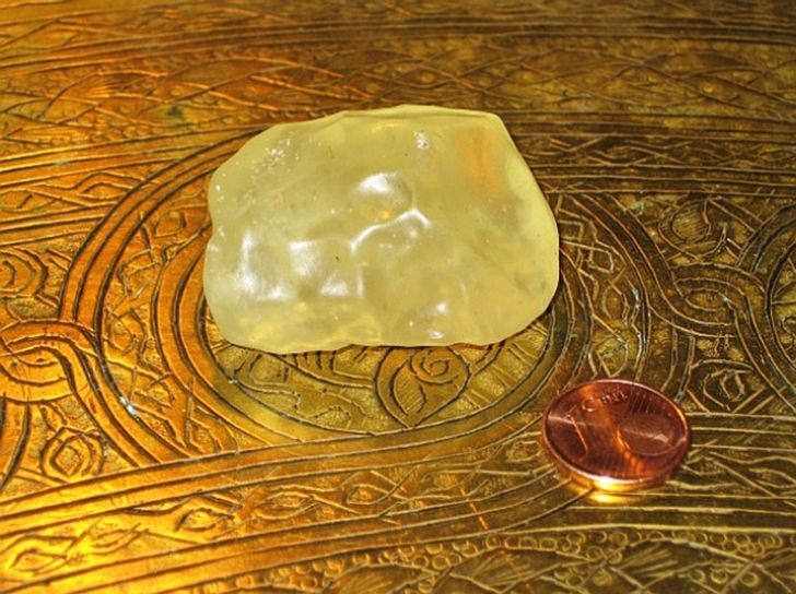 8 مورد از عجیب ترین یافته های کویر + عکس