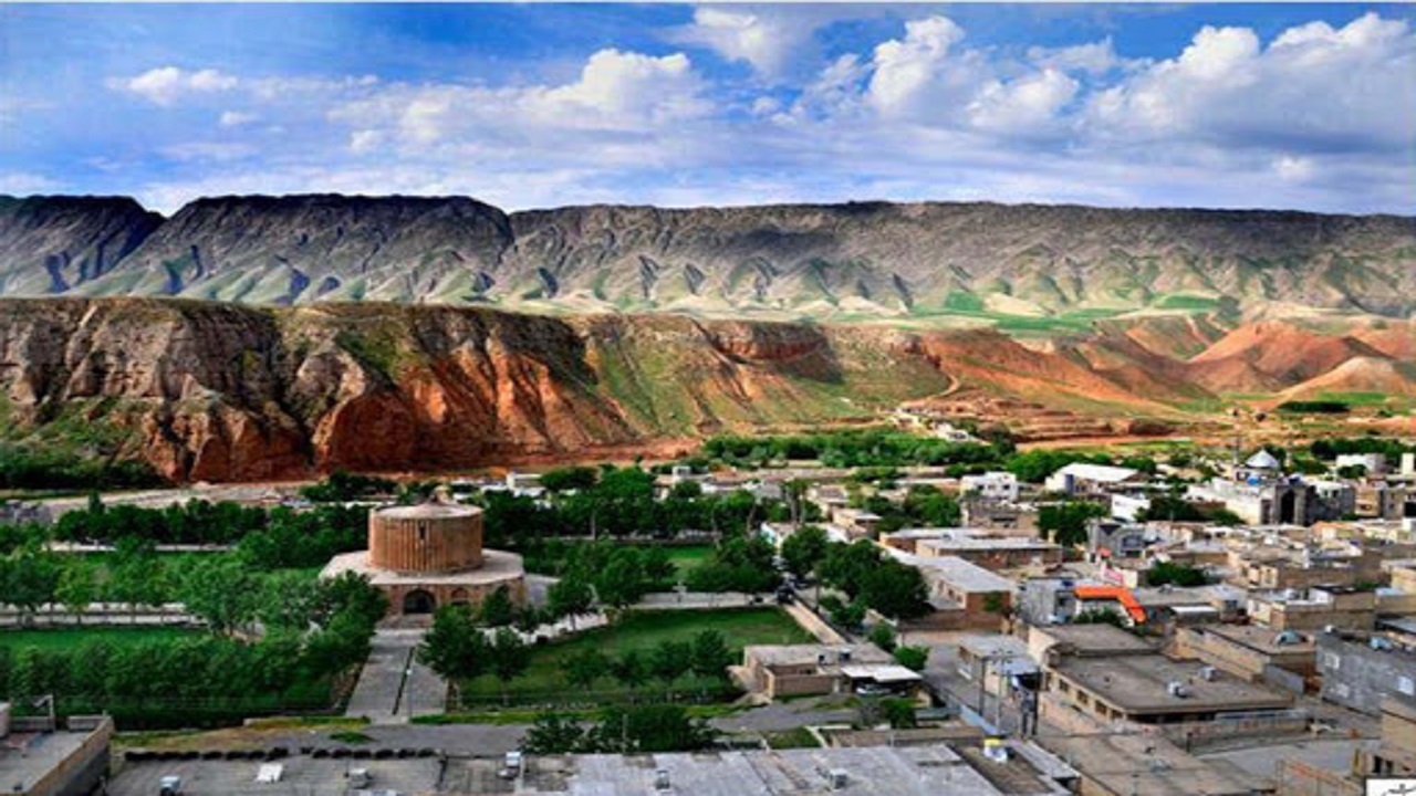 تعطیلی بانک رفاه در کلات خراسان رضوی مشکل‌آفرین شد