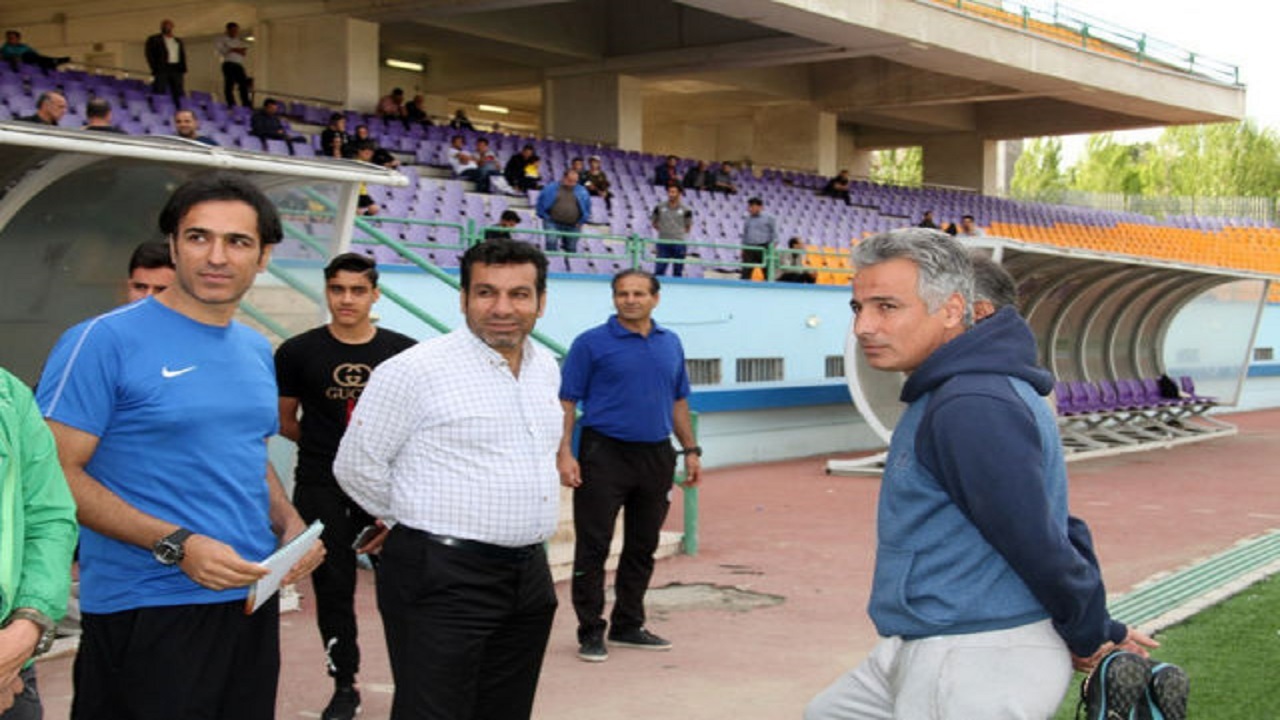 برادر اکبرپور مربی ماشین سازی می‌شود
