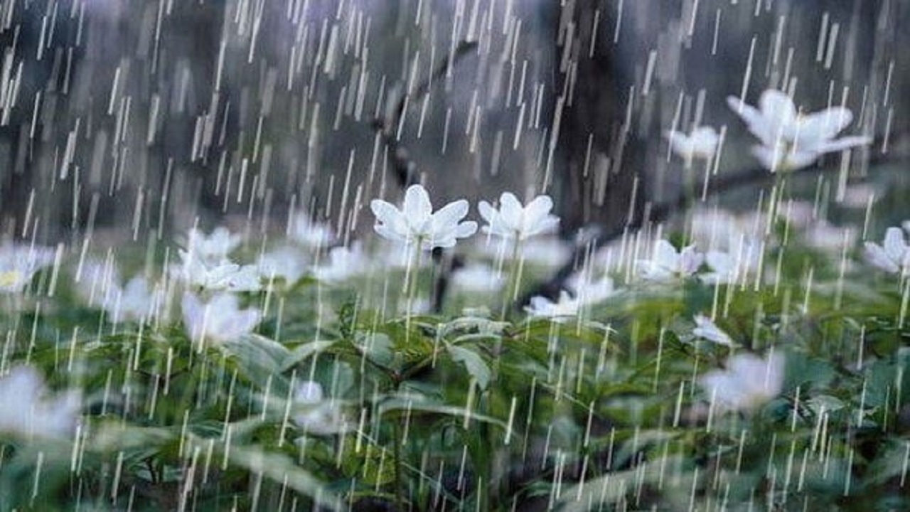 آسمان استان همدان بارانی می‌شود