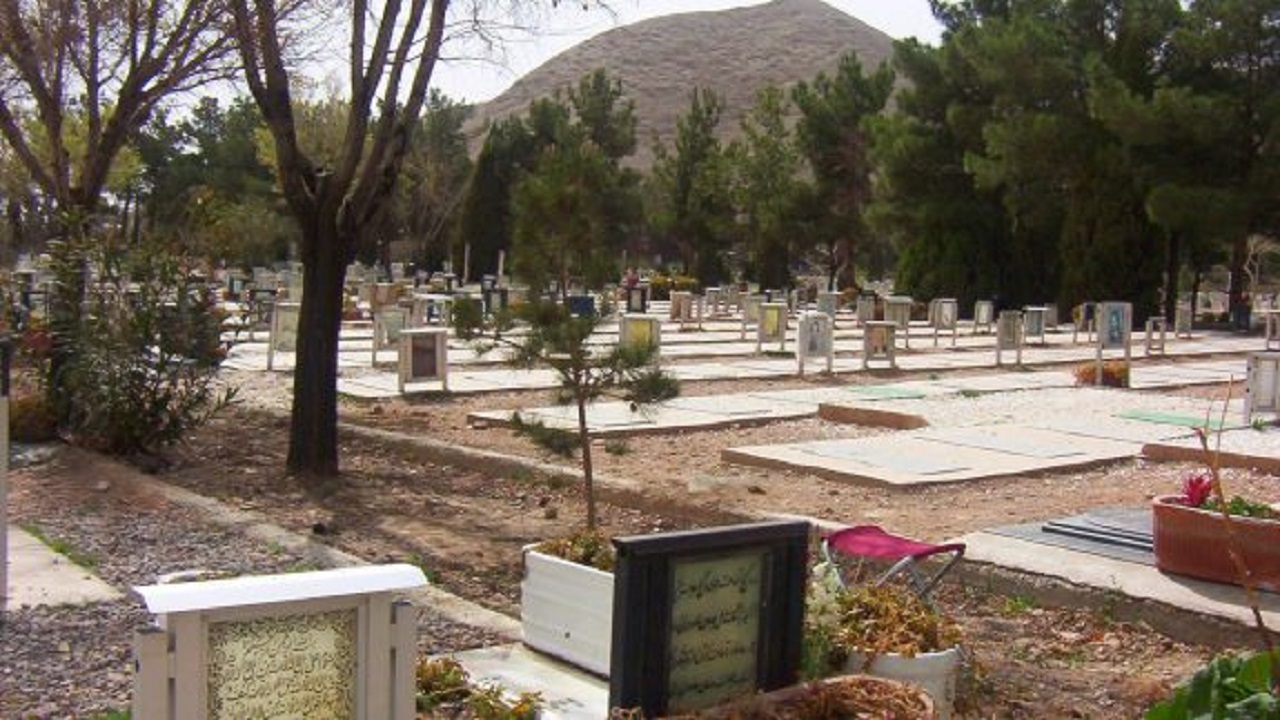 ممنوعیت برگزاری مراسم در آرامستان‌های اصفهان