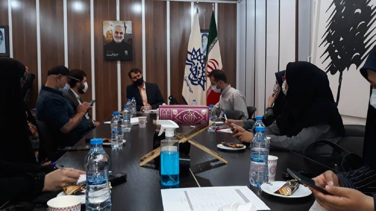 تشریح برنامه‌های هفته هنر انقلاب اسلامی در قزوین